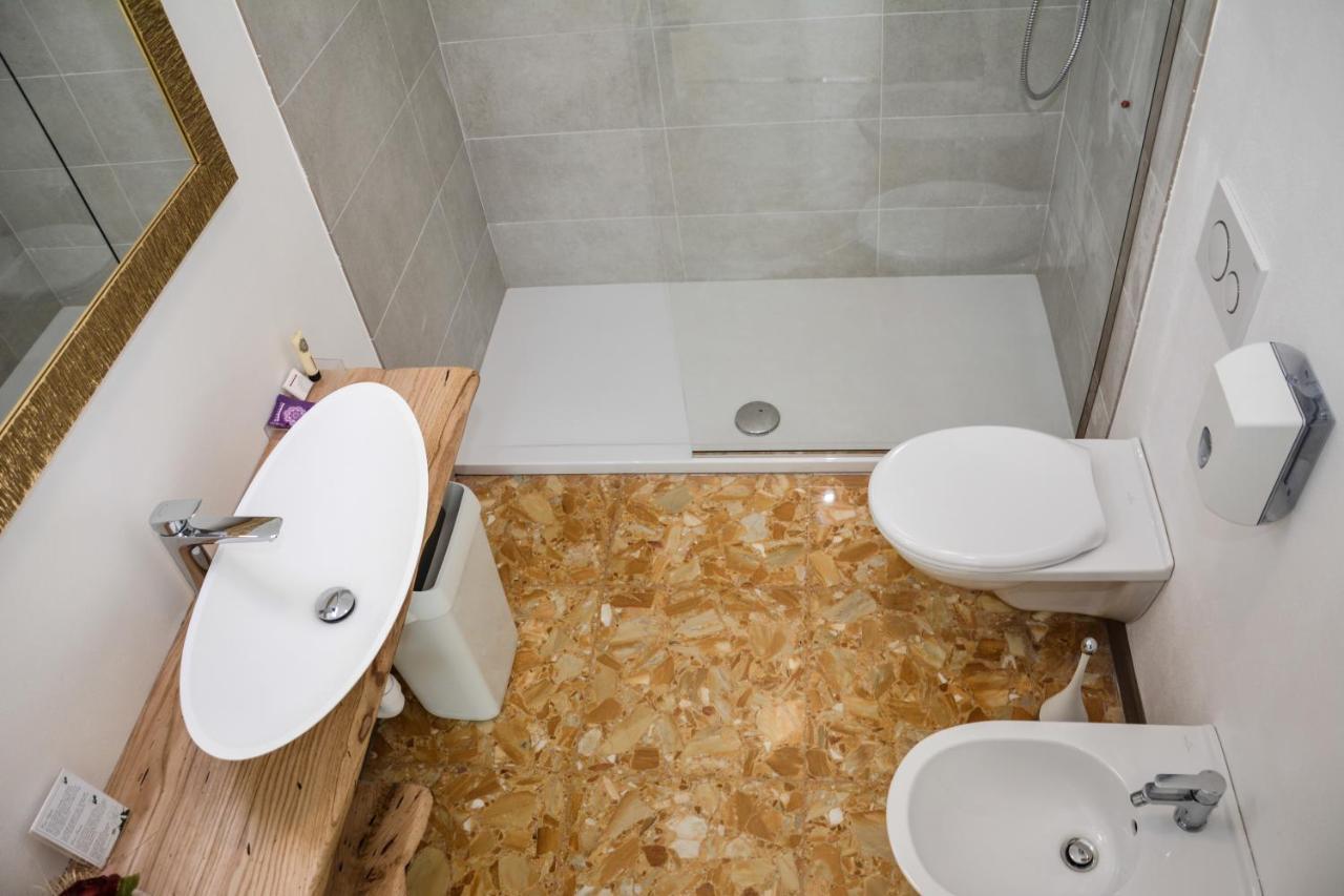 טורבולה Villa Torbole מראה חיצוני תמונה